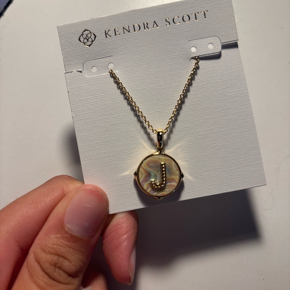 Brand New Kendra Scott Gold Initial Pendant Necklace (J)